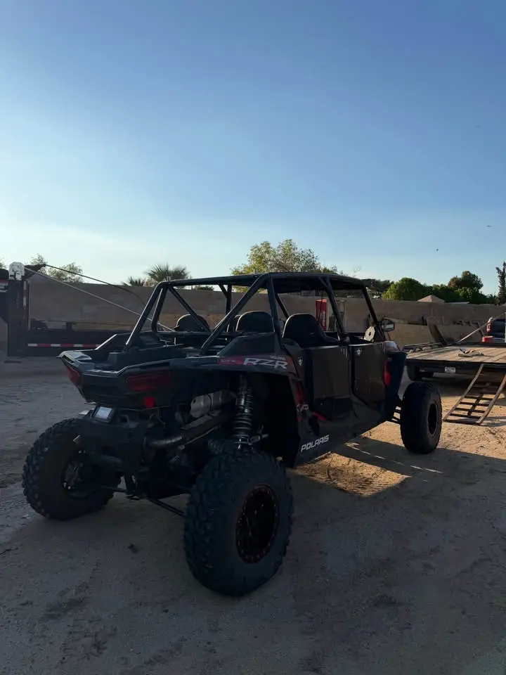 2018 Polaris RZR xpt 4seater photo 3