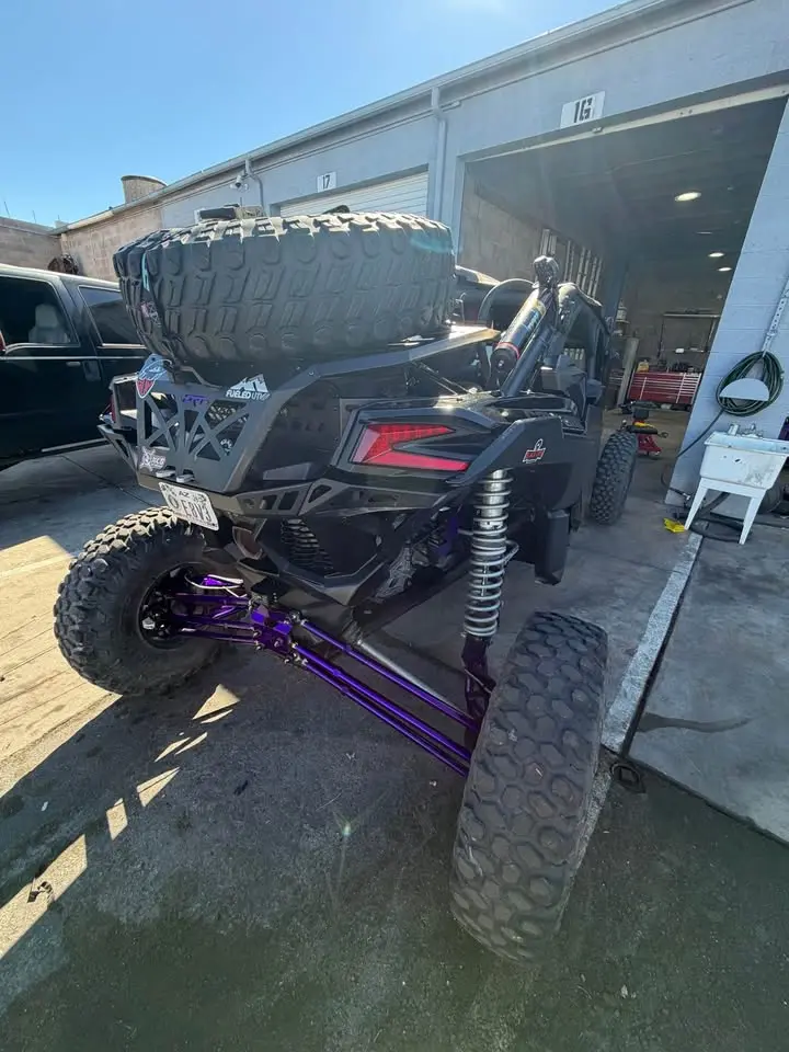 2018 Can Am Maverick X photo 2