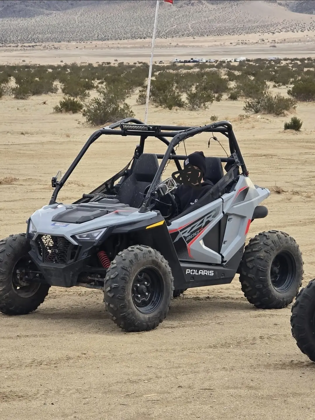 Polaris RZR 200 EFI