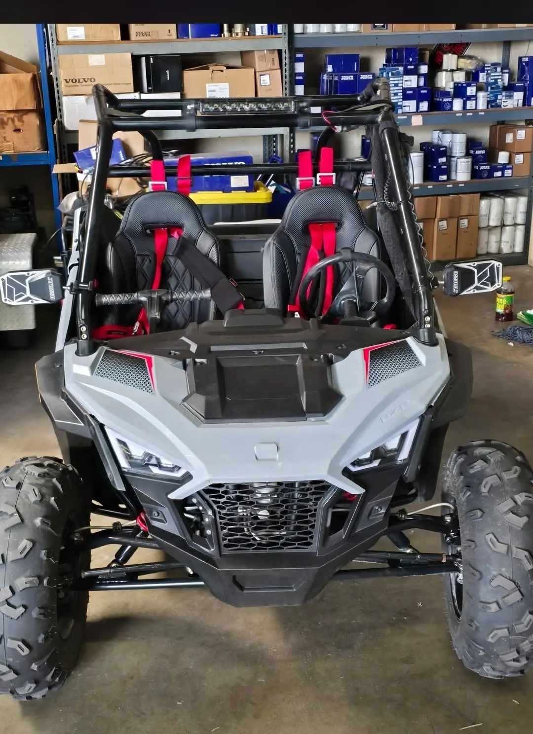 Polaris RZR 200 EFI photo 2
