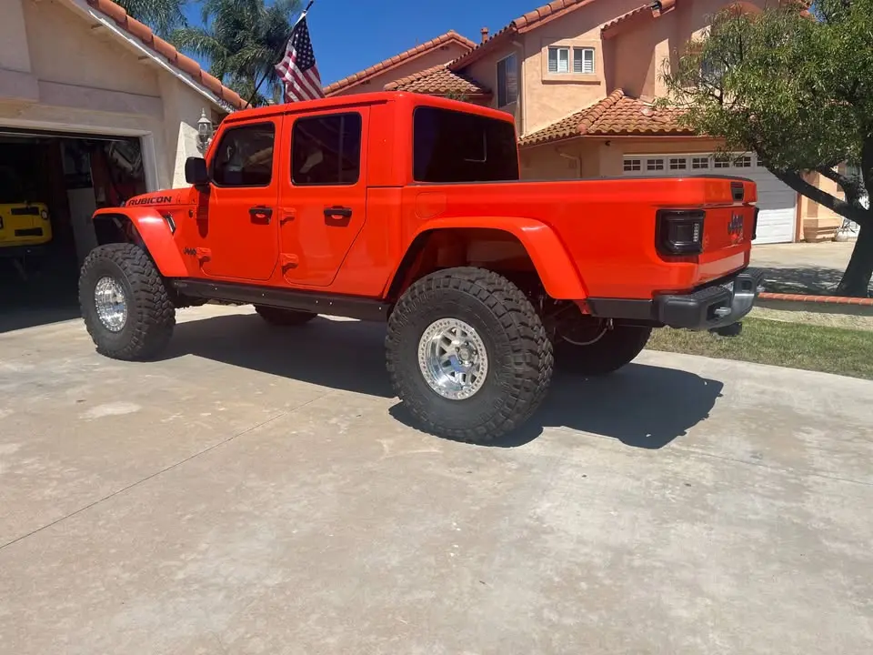 2020 JEEP RUBICON GLADIATOR photo 6