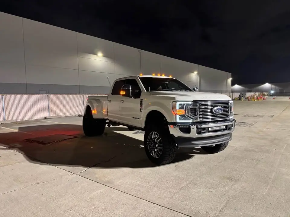 2022 Ford f-350 King Ranch Pickup photo 7