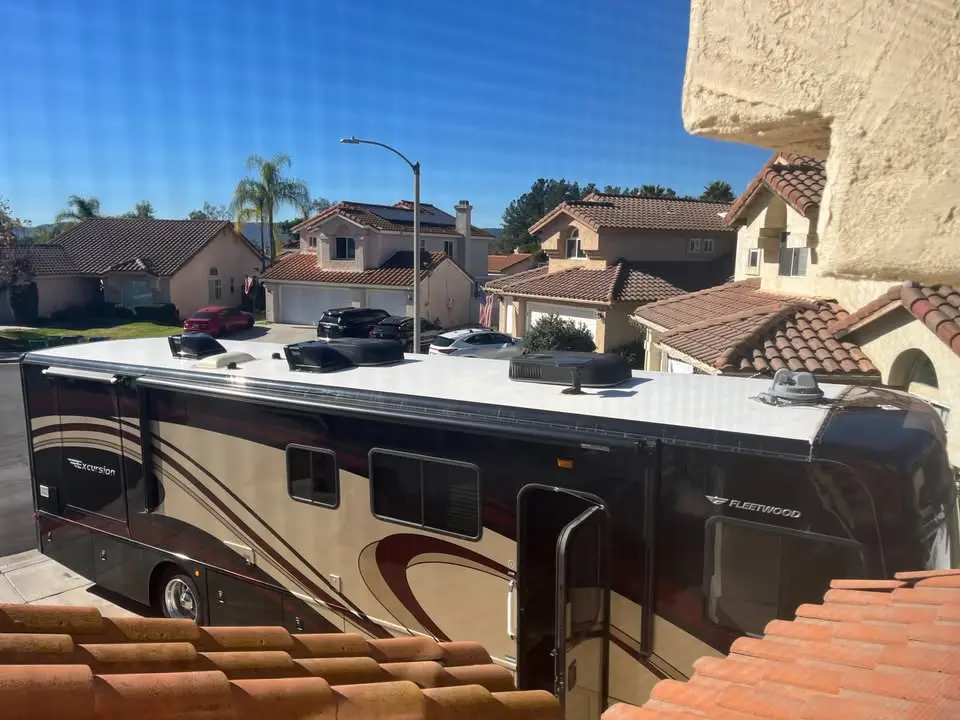 2013 Fleetwood Excursion Diesel 35B photo 5
